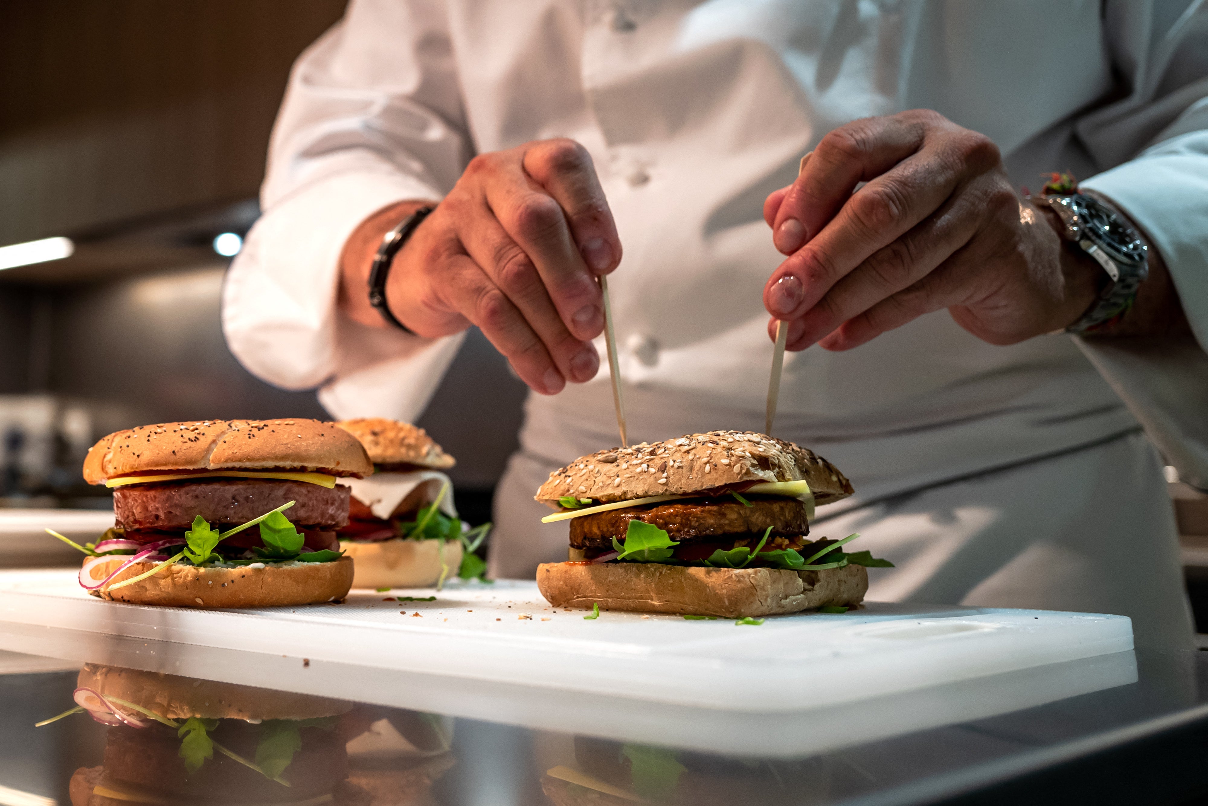 Current dietary guidelines generally recommend that protein should comprise 10 to 35 percent of daily calories