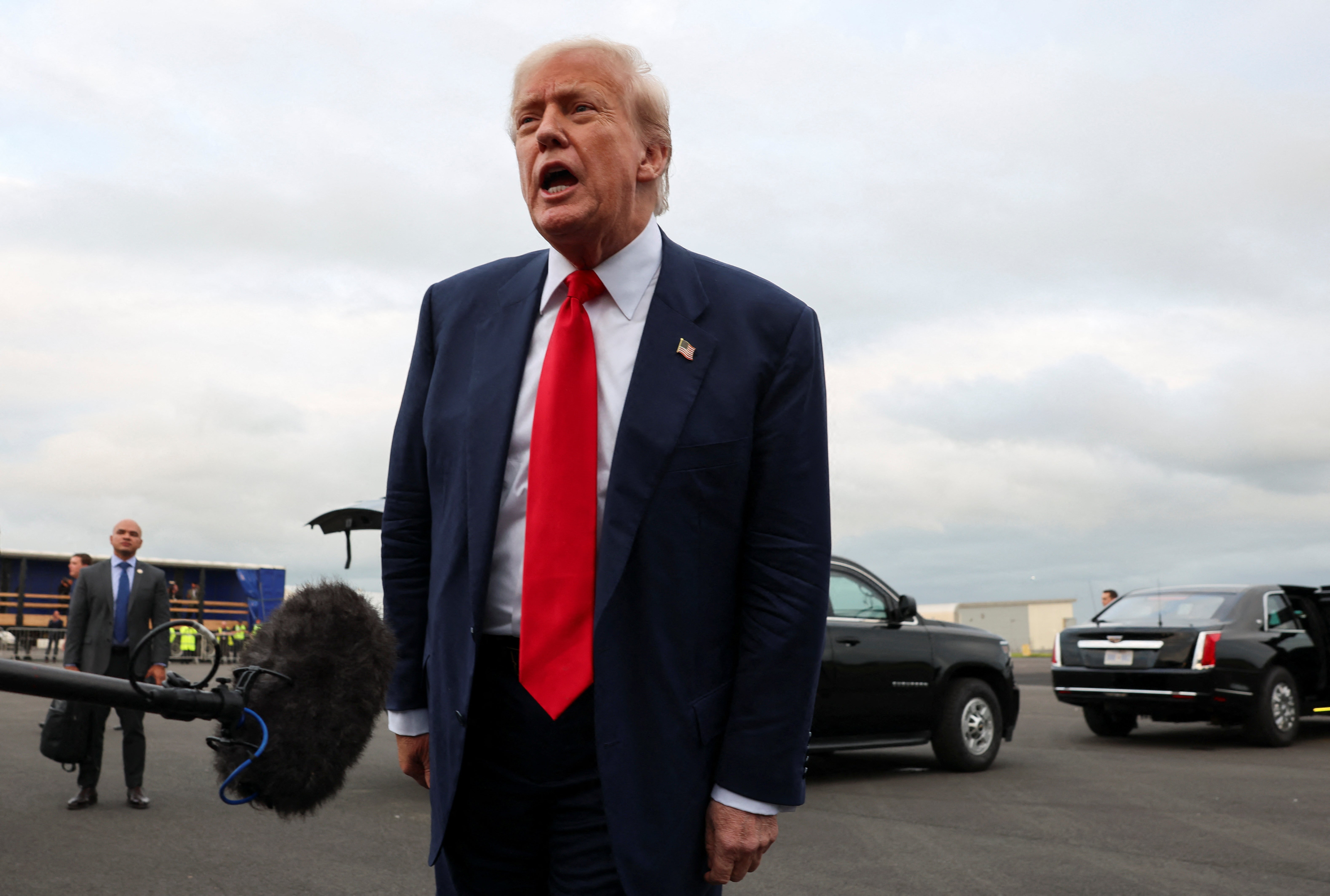 Trump ducks question on pardon of Epstein accomplice Ghislaine Maxwell after lawyer dubs him ‘ultimate dealmaker’: Live thumbnail