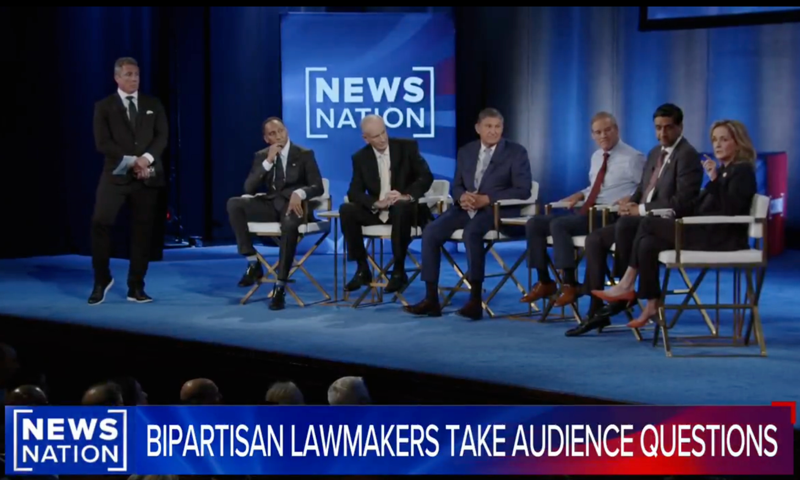 Panellists on NewsNation’s Cuomo Town Hall at the Kennedy Center in Washington, D.C., on Wednesday October 15 2025 discuss the U.S. government shutdown