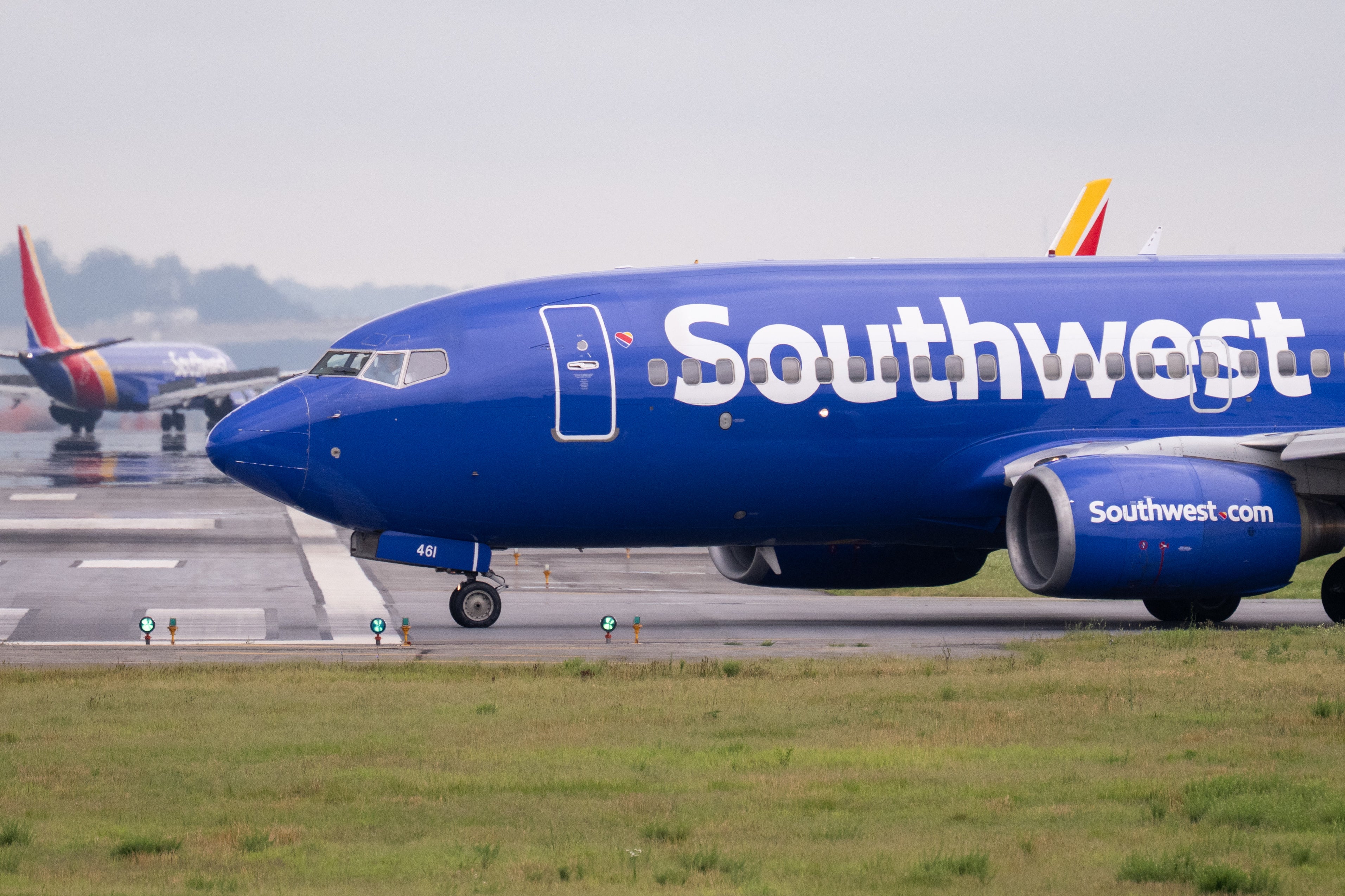 Southwest pilot incapacitated by falling screen in cockpit as plane took off