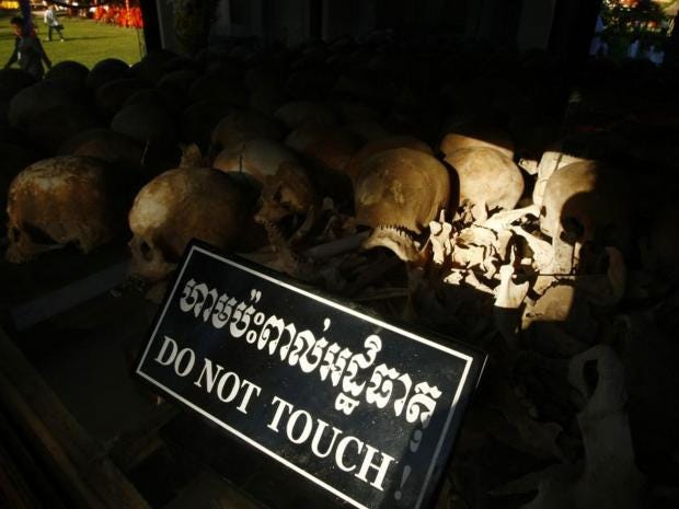 khmer-rouge-AP.jpg
