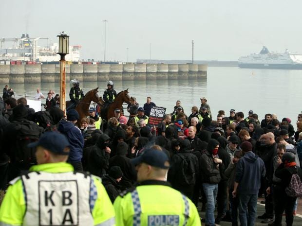 dover-protest.jpg