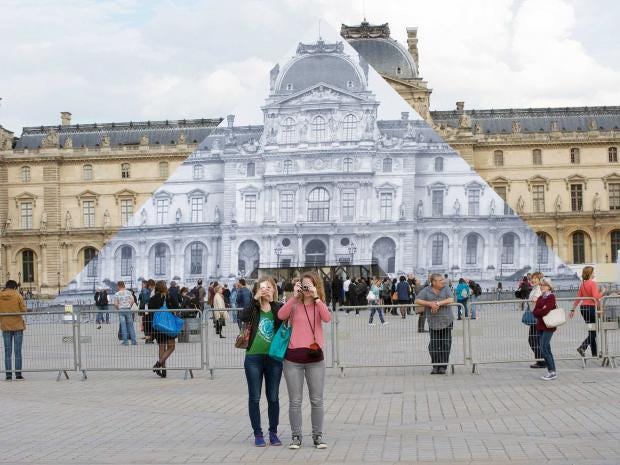 louvre.jpg