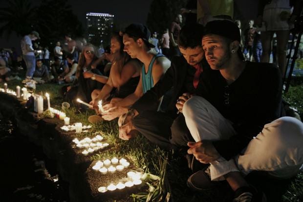 orlando-mourners.jpg