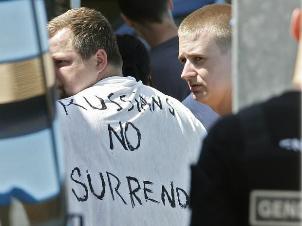 russian-fans-arrested.jpg