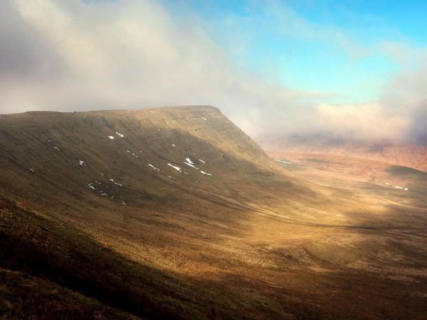 brecon-beacons.jpg