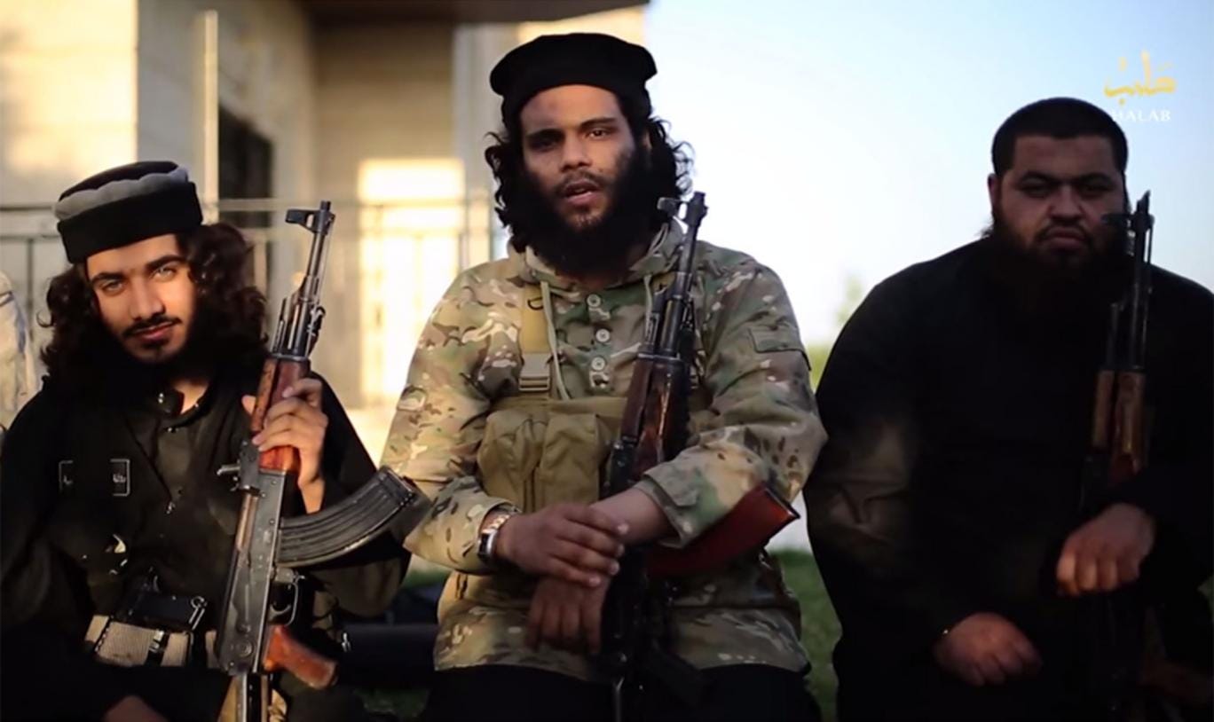 A screenshot from the Isis video statement addressed to the 'tyrants of Hamas' 