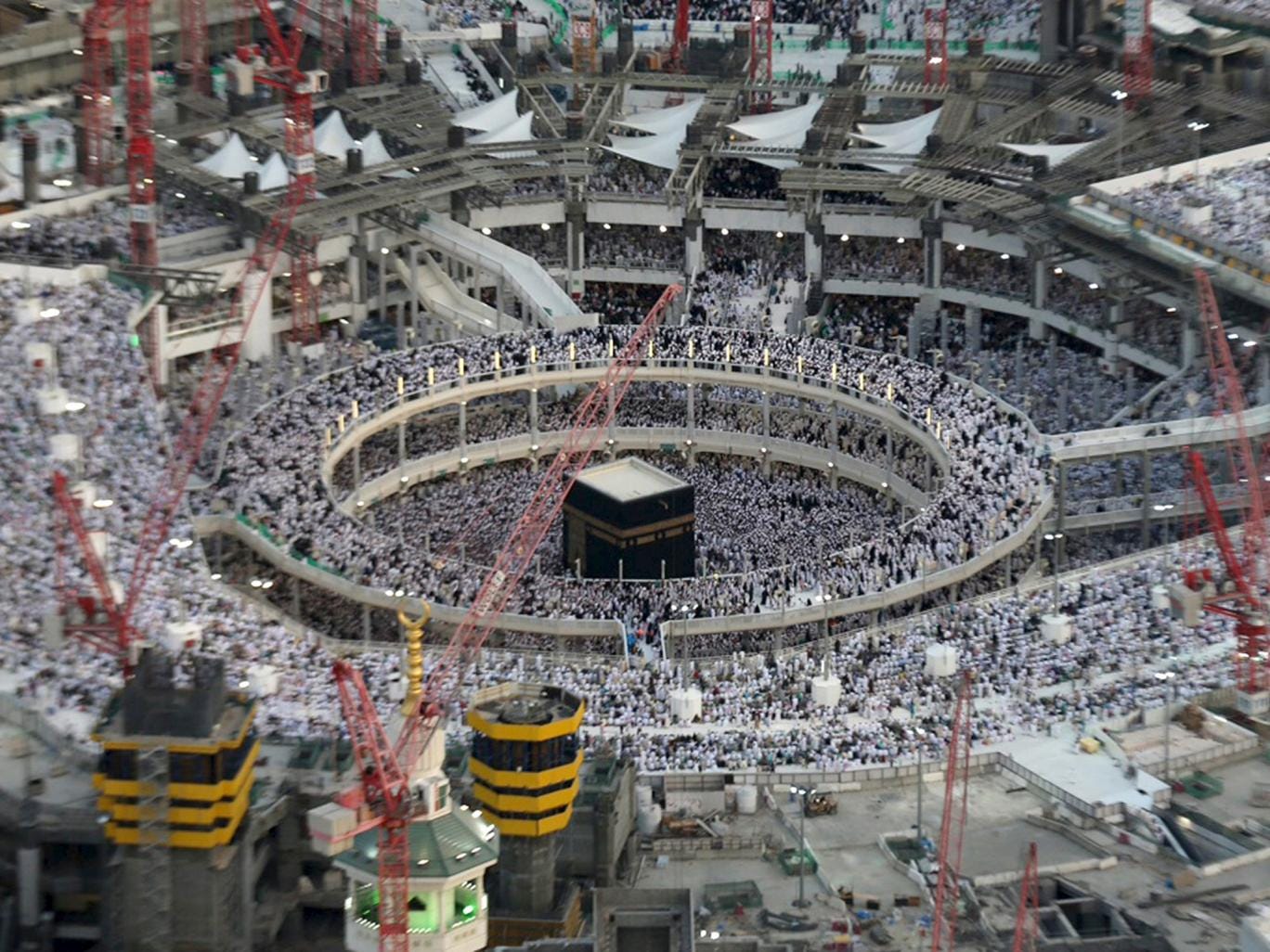 Muslim worshippers at the holiest place in Islam