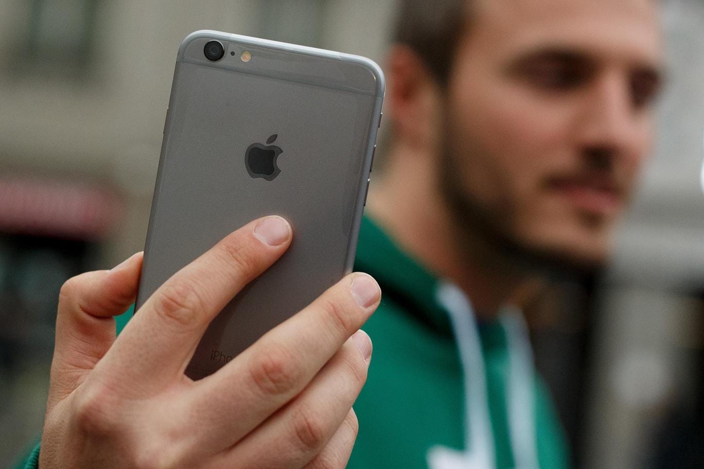 Most iPhone are &#039;impossible&#039; to unlock without the passcode