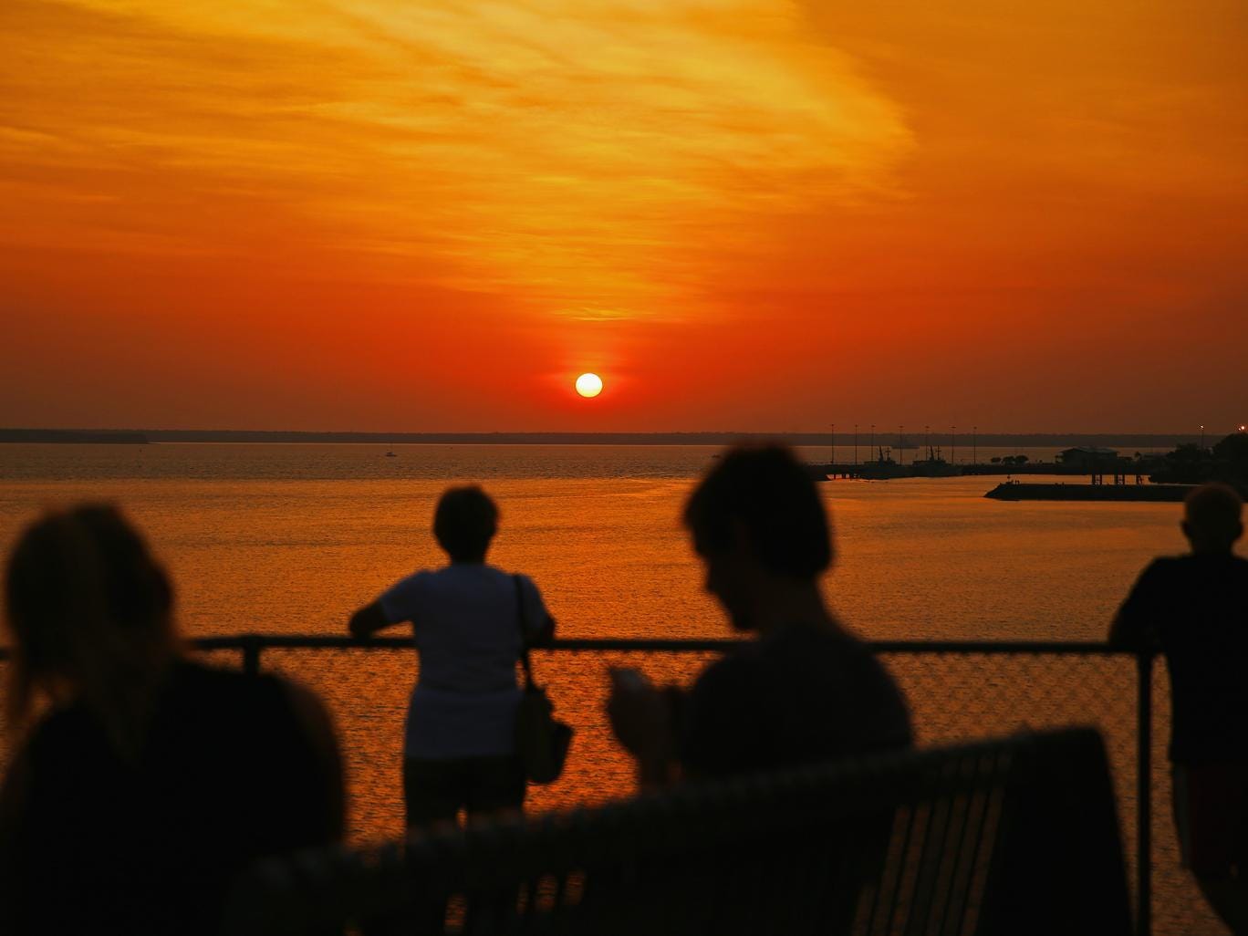 Australia can retake control of the port for defence purposes, Malcolm Turnbull said