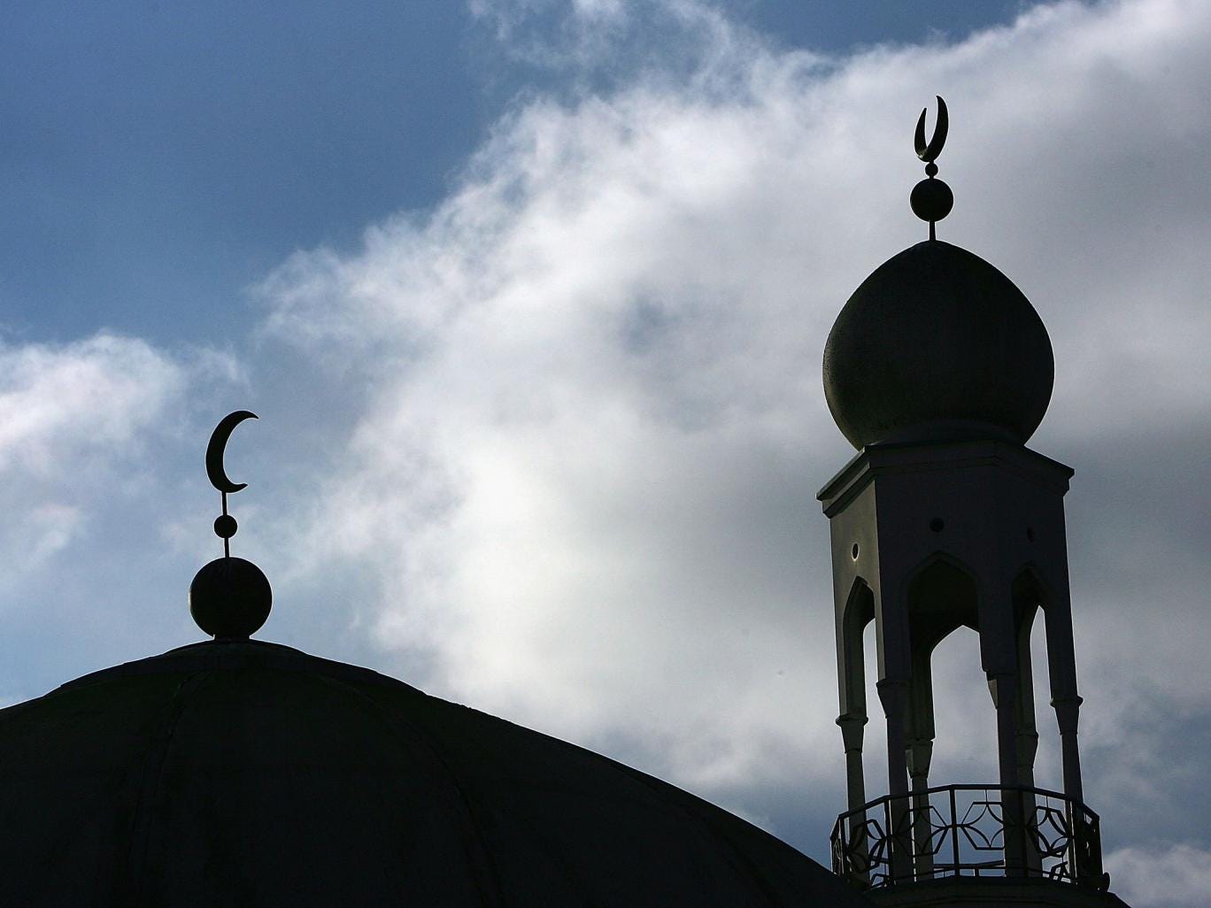 The minaret and dome of the Birmingham Central Mosque, where one of Britain’s sharia courts is located