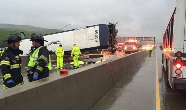 2 dead, several injured in Hwy 101 San Jose bus crash