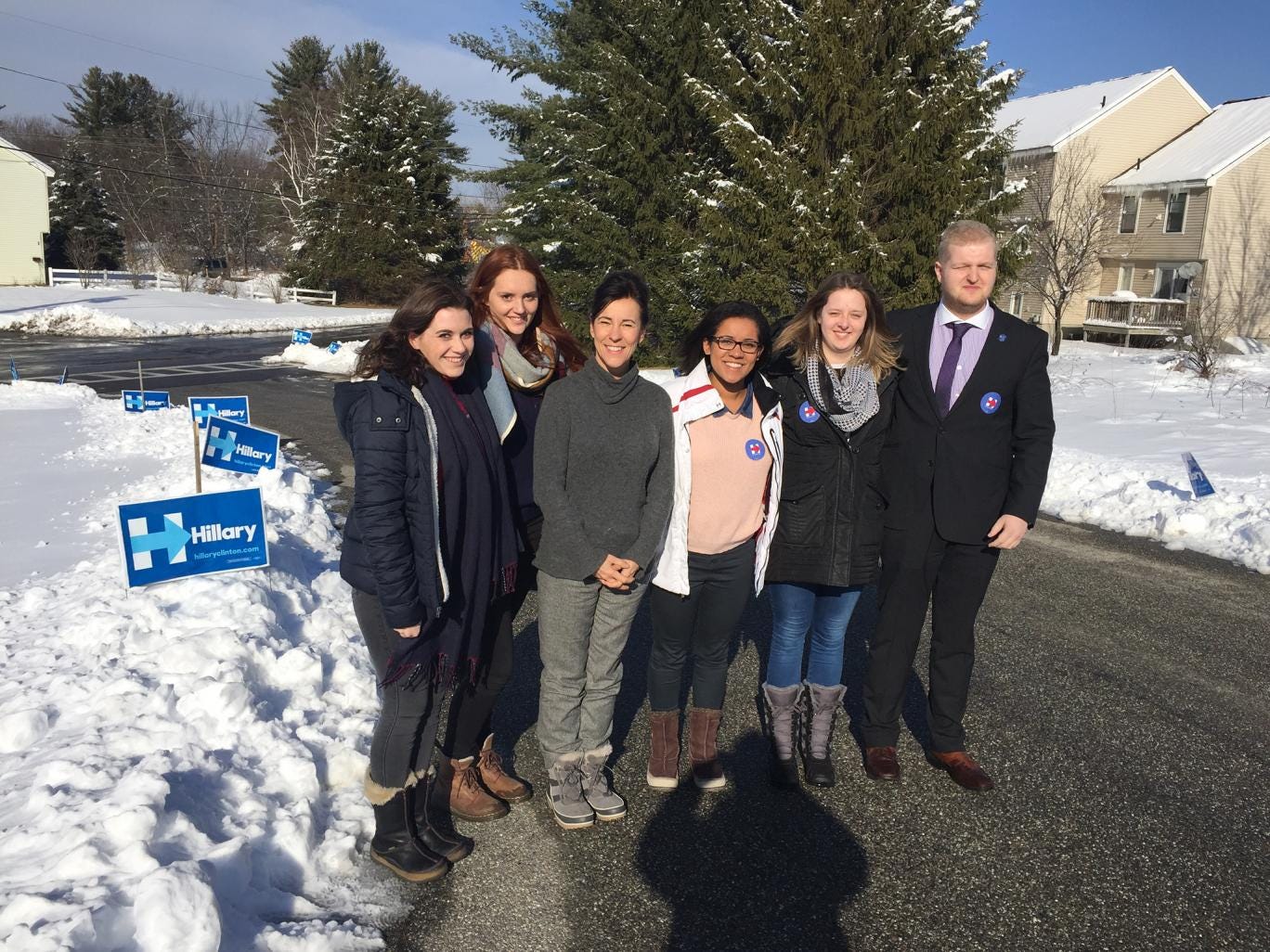 Most of the volunteers want to help Ms Clinton both here in Iowa for the caucuses last week and in the days leading up to the New Hampshire primary election. 