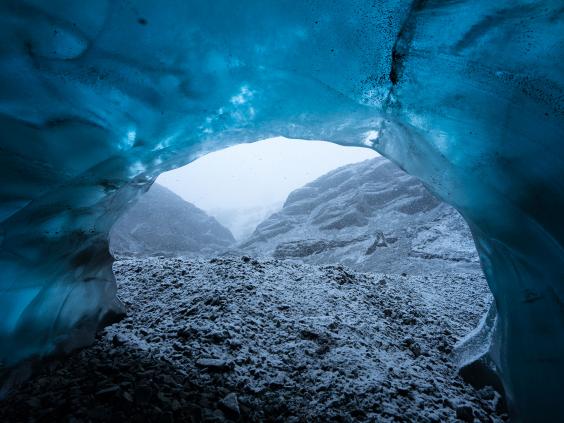 Ice-Caves-Iceland-5.jpg