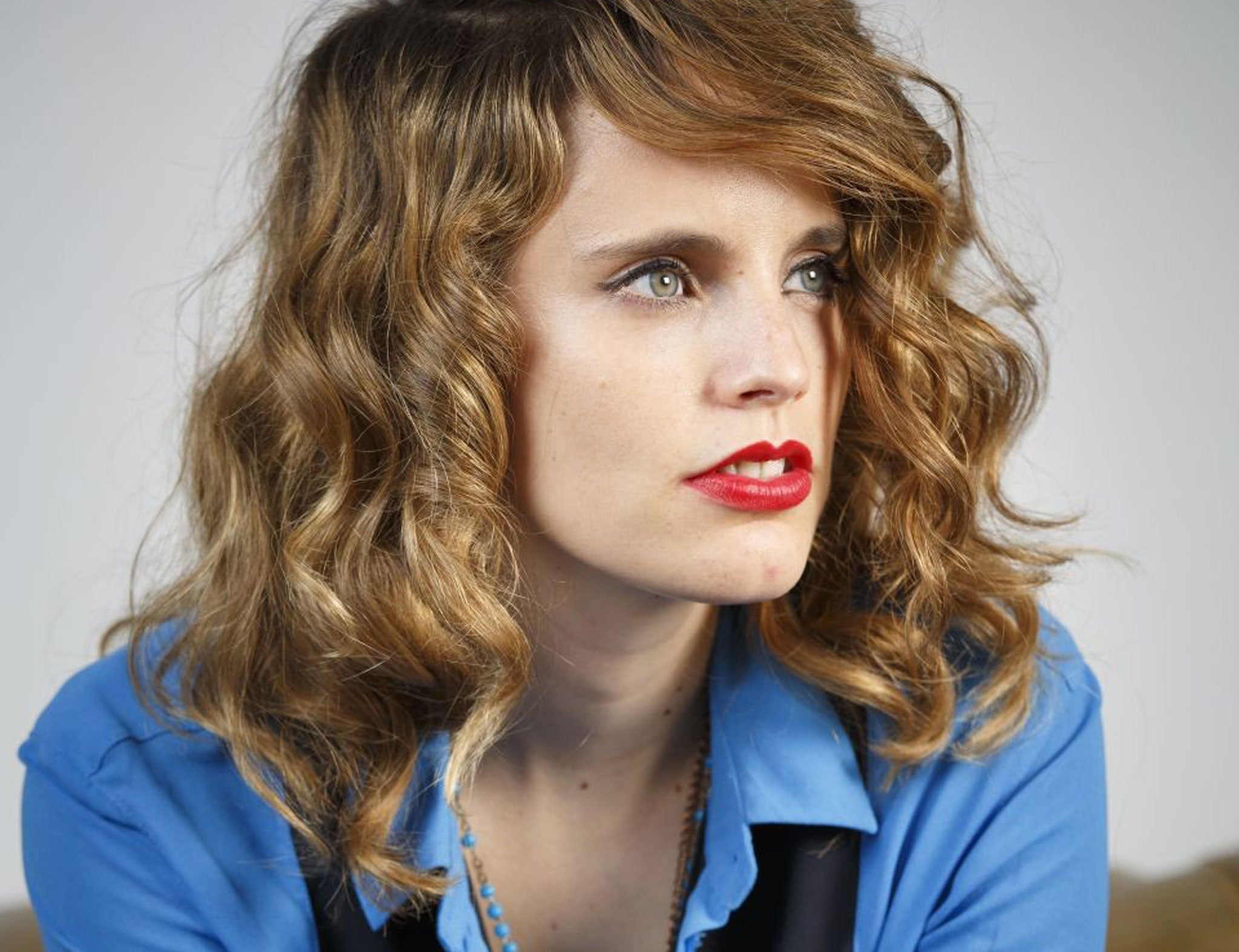 Anna Calvi Net Worth