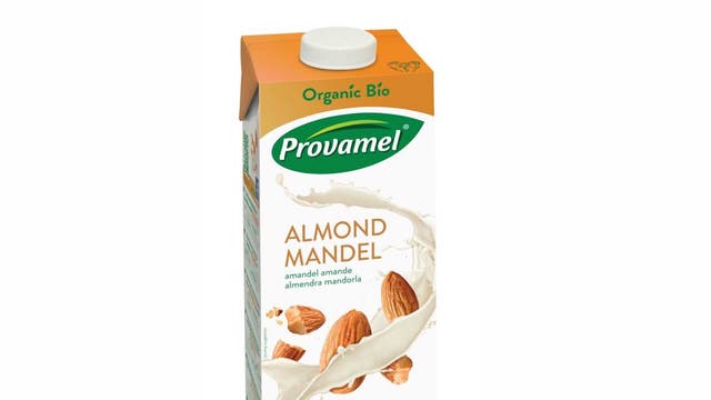 
This almond drink is a milk alternative that works for your coffee, muesli or baking. Although it won’t froth up as well as the regular white stuff, it makes up for its textural shortcomings with a delicious nutty taste. <a href="http://www.goodnessdirect.co.uk/cgi-local/frameset/detail/406973_Provamel_Dairy_Free_Almond_Drink_1ltr.html" target="_blank" class="body-gallery" data-vars-item-name="GL-466121-http://www.goodnessdirect.co.uk/cgi-local/frameset/detail/406973_Provamel_Dairy_Free_Almond_Drink_1ltr.html" data-vars-event-id="c6">£2.59, goodnessdirect.co.uk</一种>
