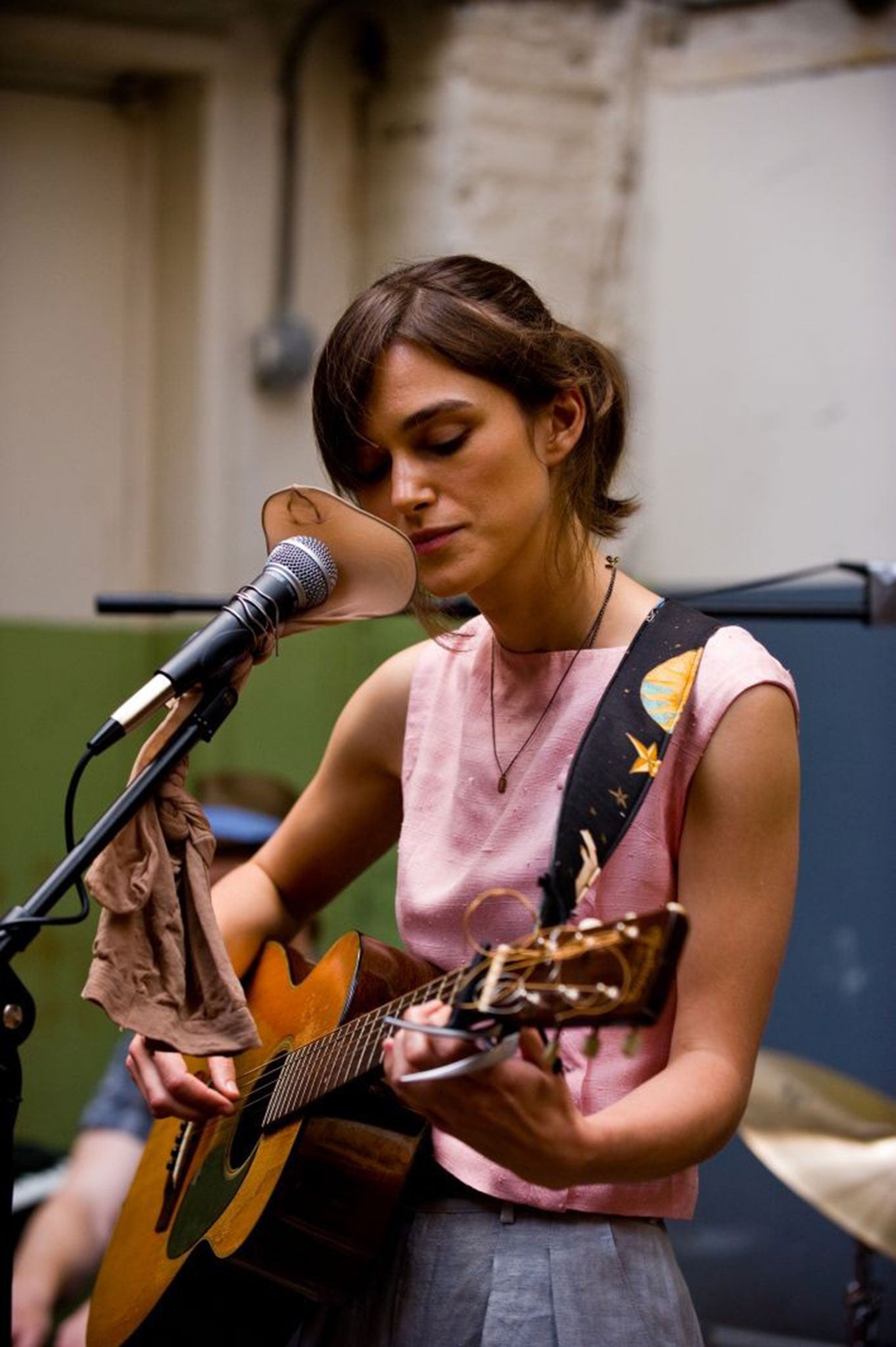 Begin Again, film review Keira Knightley is on song for