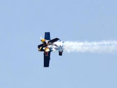 Red Bull stunt planes almost lose wings during mid-air collision, manage to land safely 