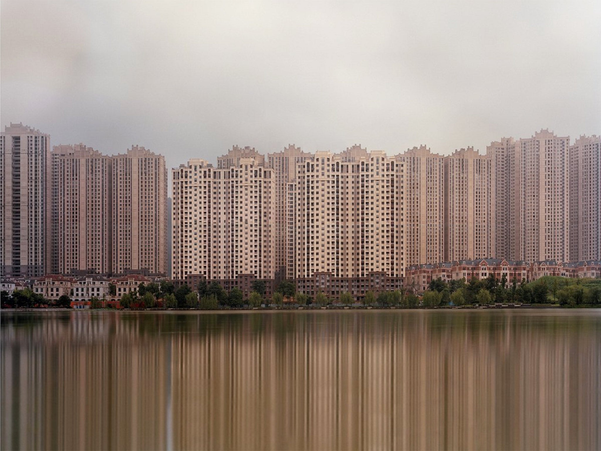 12-eerie-images-of-huge-chinese-cities-completely-empty-of-people