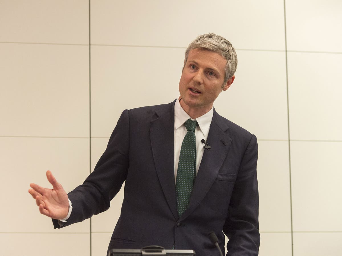 Fuel crisis a ‘good lesson’ on the need to act on climate, environment minister says 1 Fuel crisis a ‘good lesson’ on the need to act on climate, environment minister says