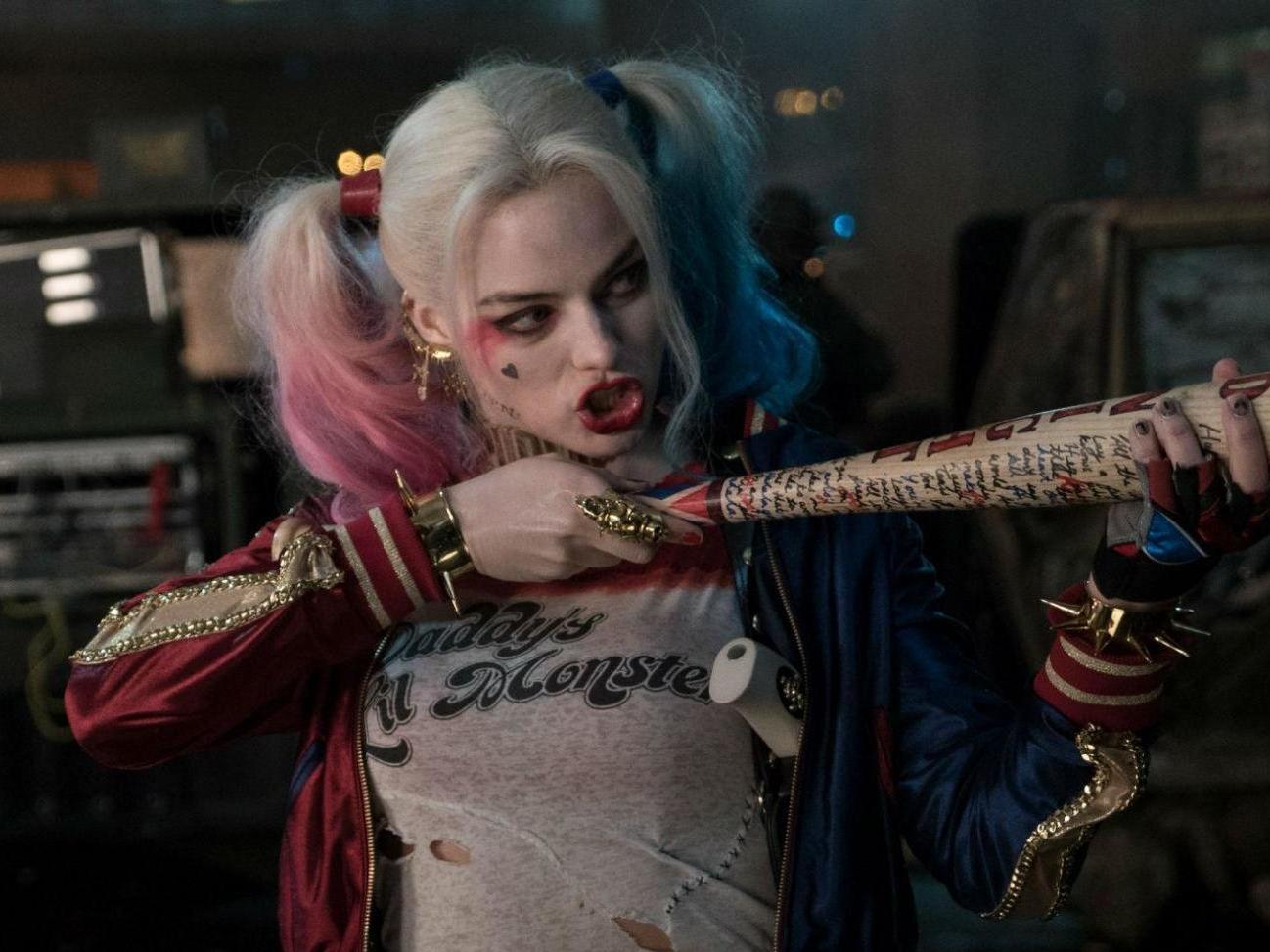 Suicide Squad Margot Robbie S Harley Quinn Hotpants So