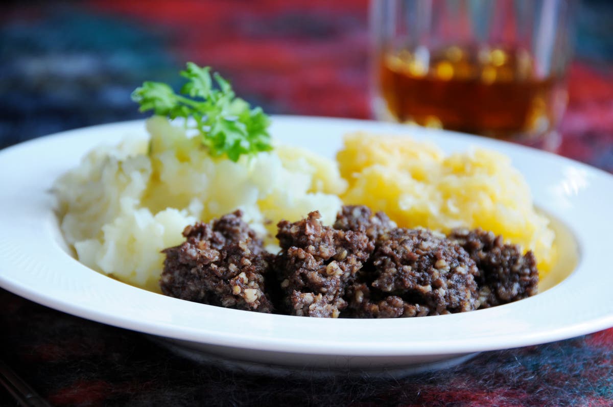 Five top tips for hosting the perfect Burns Night supper