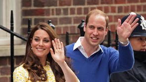 Born 2 Kan 2015 to Prince William, Duke of Cambridge and Catherine, Duchess of Cambridge