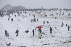 Snow to sweep across UK as temperatures plunge