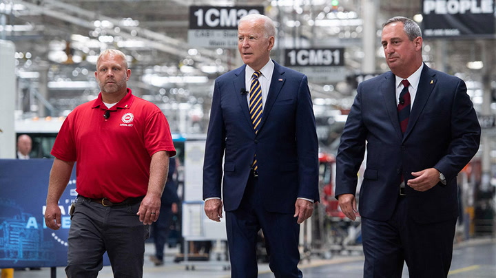 Watch as Biden delivers remarks on economy in Pennsylvania