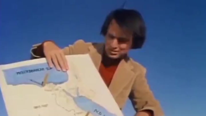 Carl Sagan explains how the Ancient Greeks knew the Earth was round