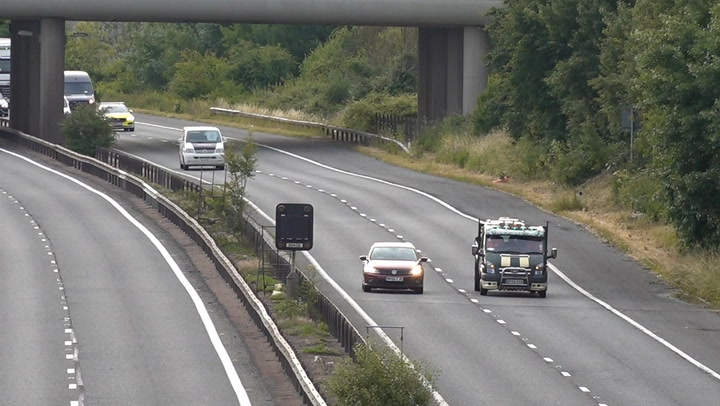 Protesters bring parts of M4 to standstill with demonstration convoy over high fuel prices
