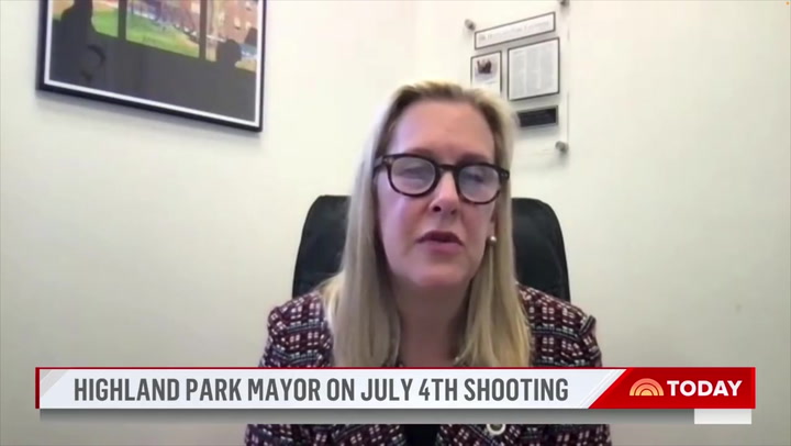 Highland Park mayor reveals she was Chicago shooter's Cub Scout leader