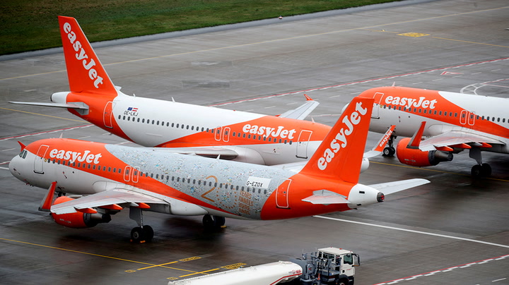 EasyJet to cancel more than 20 daily half-term flights from Gatwick