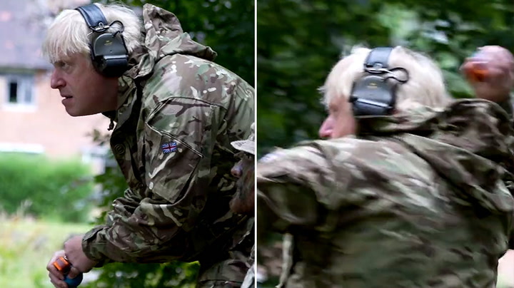 Boris Johnson tosses grenade during visit to Ukrainian troops training in UK