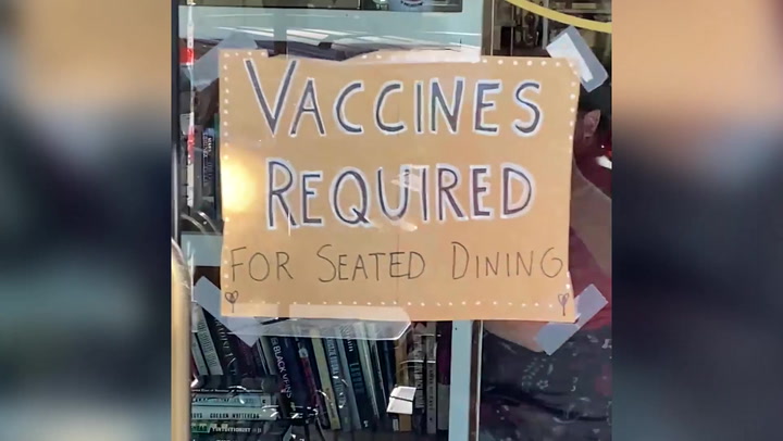 Author Naomi Wolf thrown out of restaurant for breaking vaccine requirement
