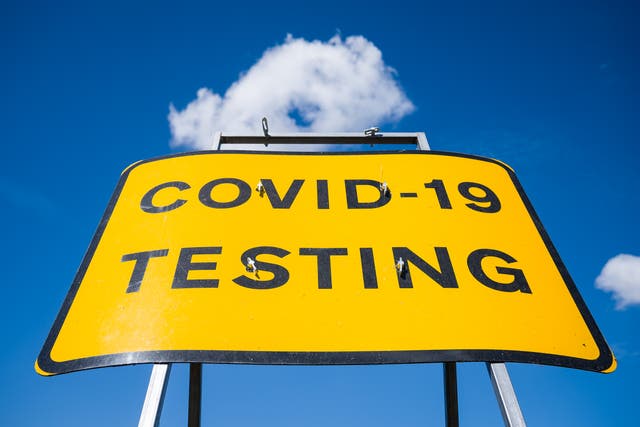 Traffic sign directing people towards temporary testing centre at Manston Airport 4 August, 2020