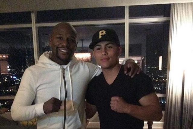 Mayweather signed Gonzalez to his promotional outfit in 2016