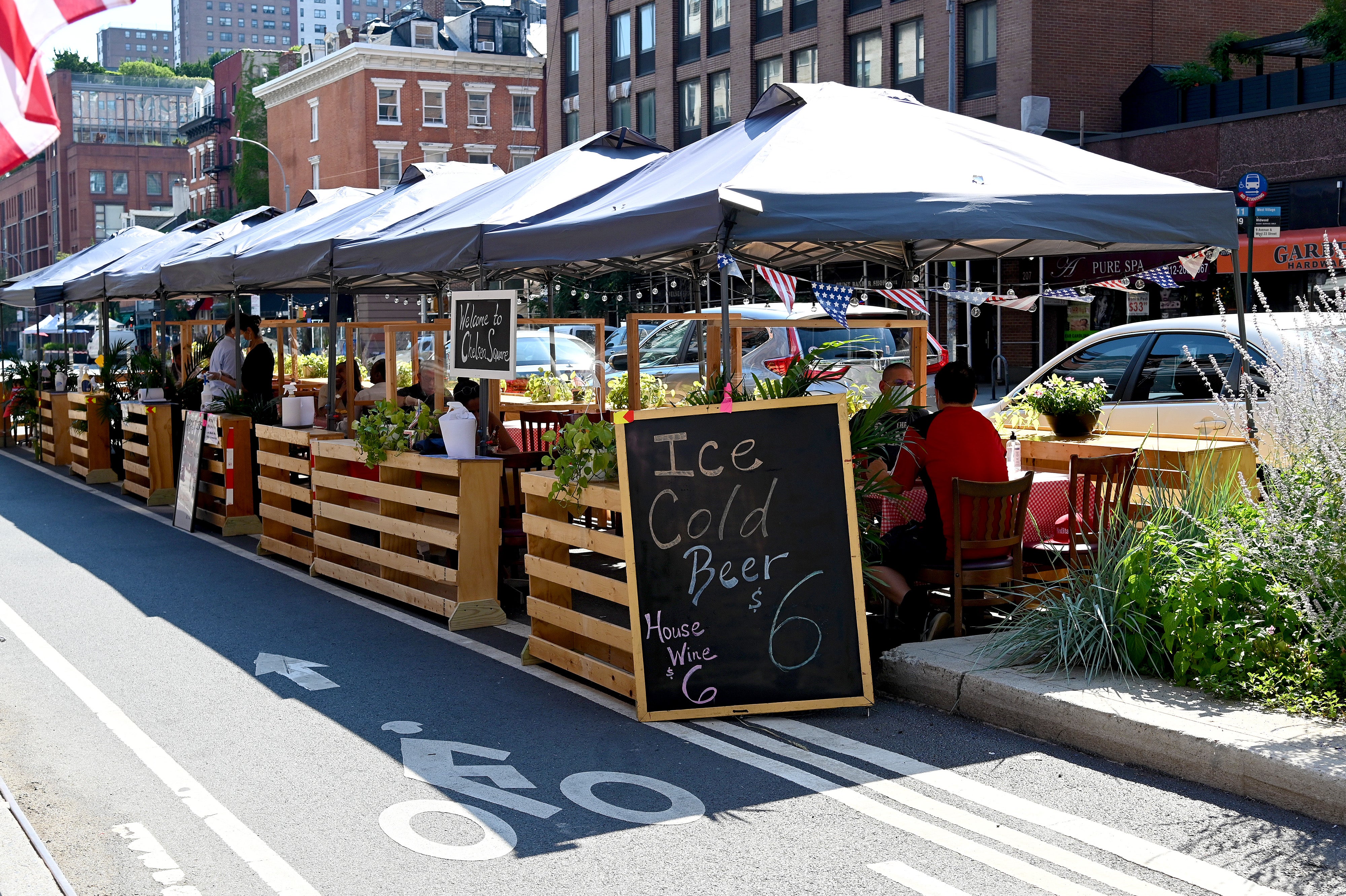10 Of The Best Outdoor Restaurants In New York City The Independent