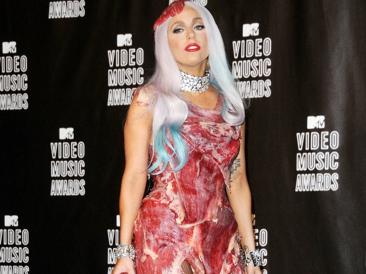lady gaga red dress vma lady-gaga-red-lace-vma-outfit | nkaichun1995