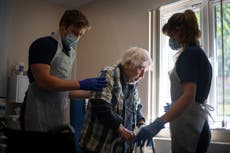 Coronavirus news – live: UK would soon be back in ‘hard lockdown’ without action, expert warns