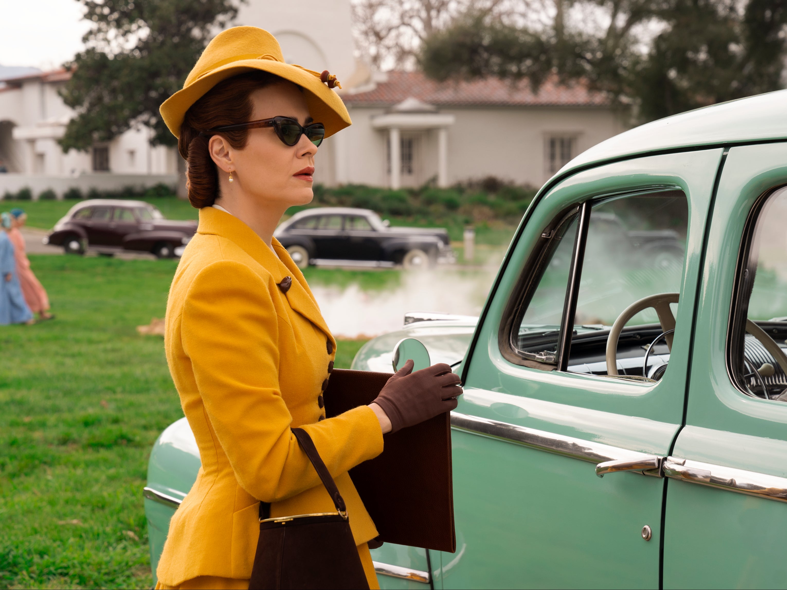 Ratched How To Recreate The Gorgeous 1940s Outfits In The Netflix Series The Independent