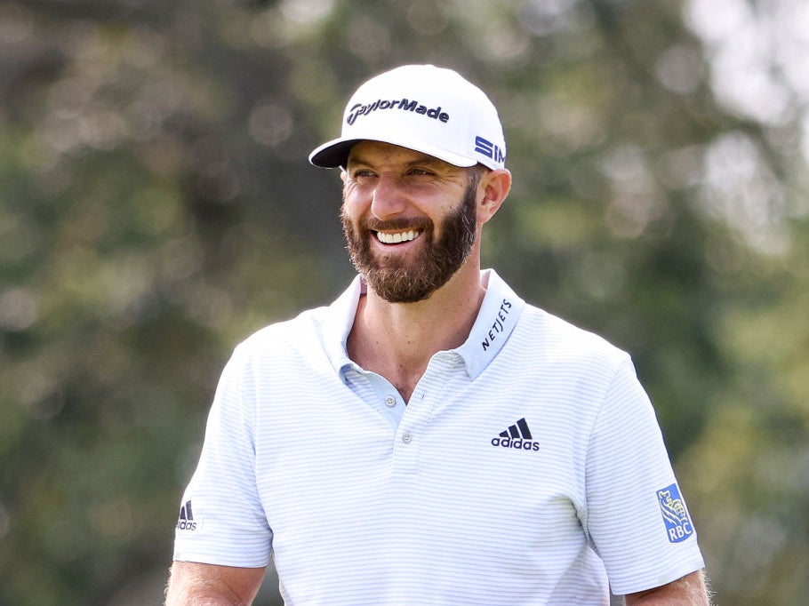 World No 1 is all smiles in practice at Winged Foot