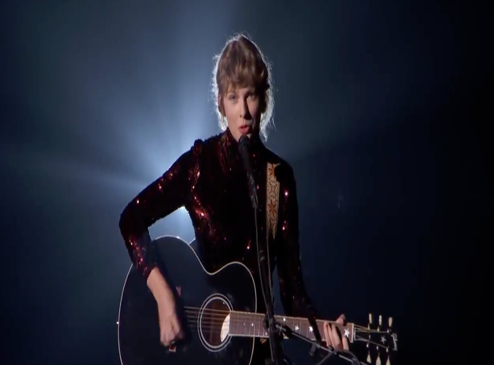 Taylor Swift Styled Her Own Make Up And Hair For Acm Awards 2020 The Independent