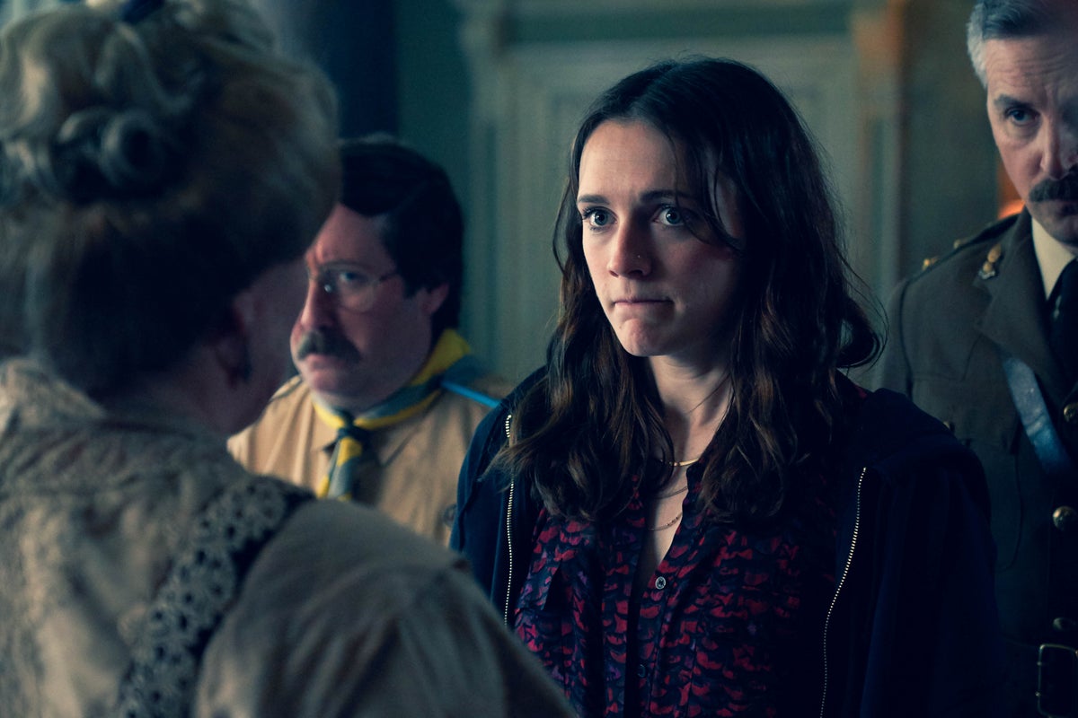 Charlotte Ritchie Who Is The Actor Starring In c Sitcom Ghosts The Independent