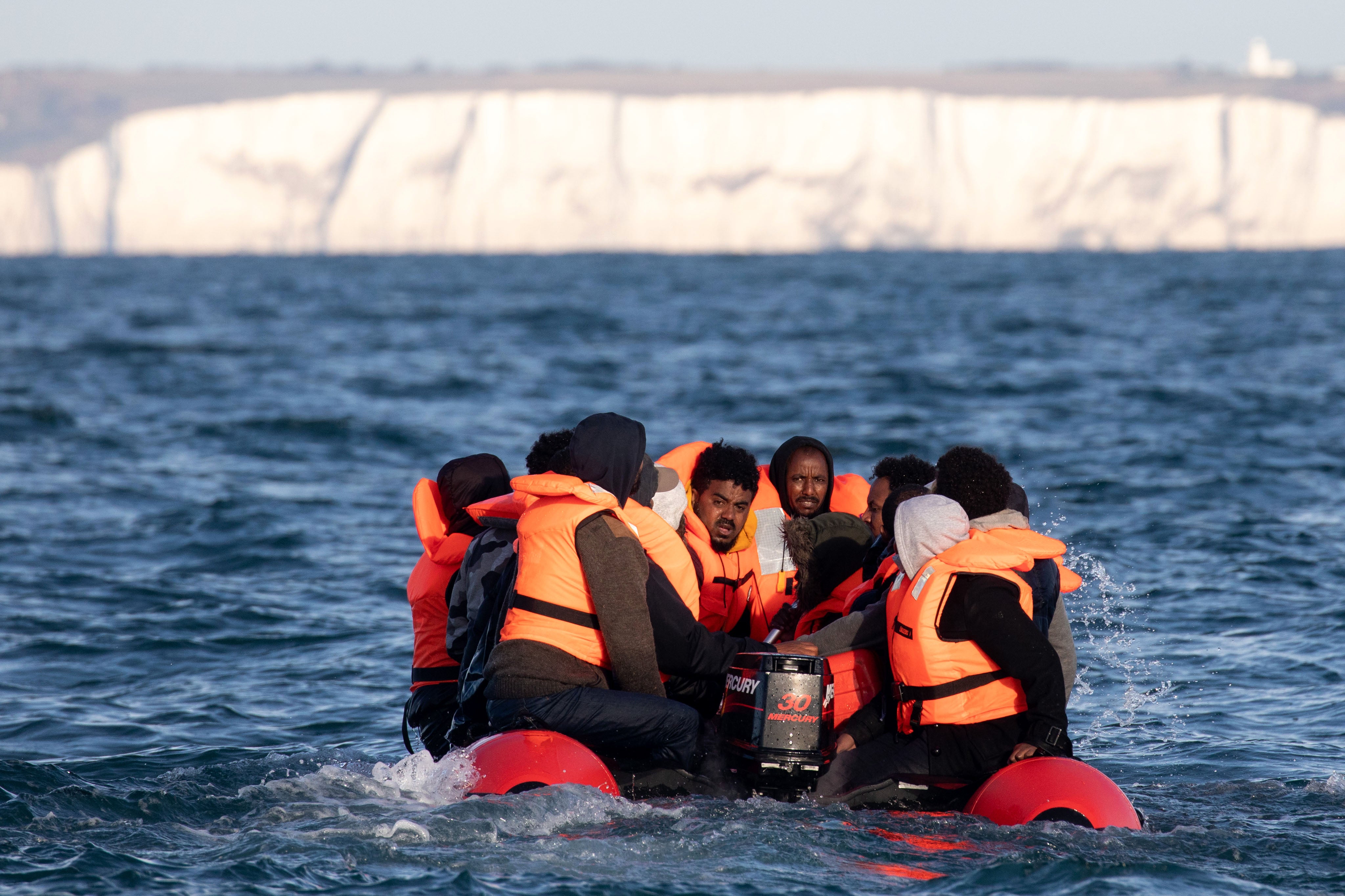 UK and France have agreed to co-operate on migrant crossings