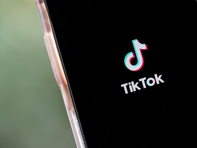 A woman who was kidnapped by a serial killer as a teenager has become a viral motivational figure on TikTok