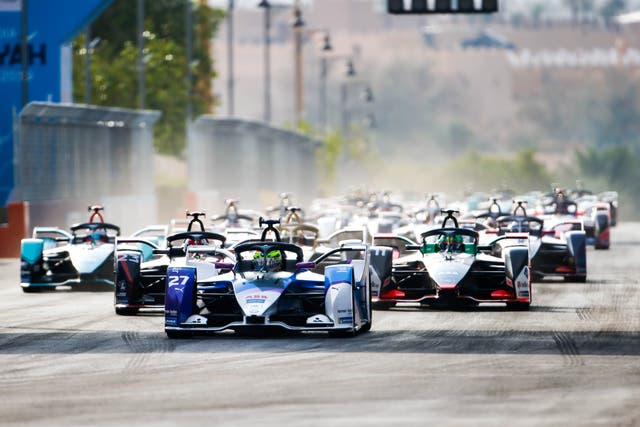 Formula E drivers compete during the 2019 Diriyah E-Prix in Saudia Arabia