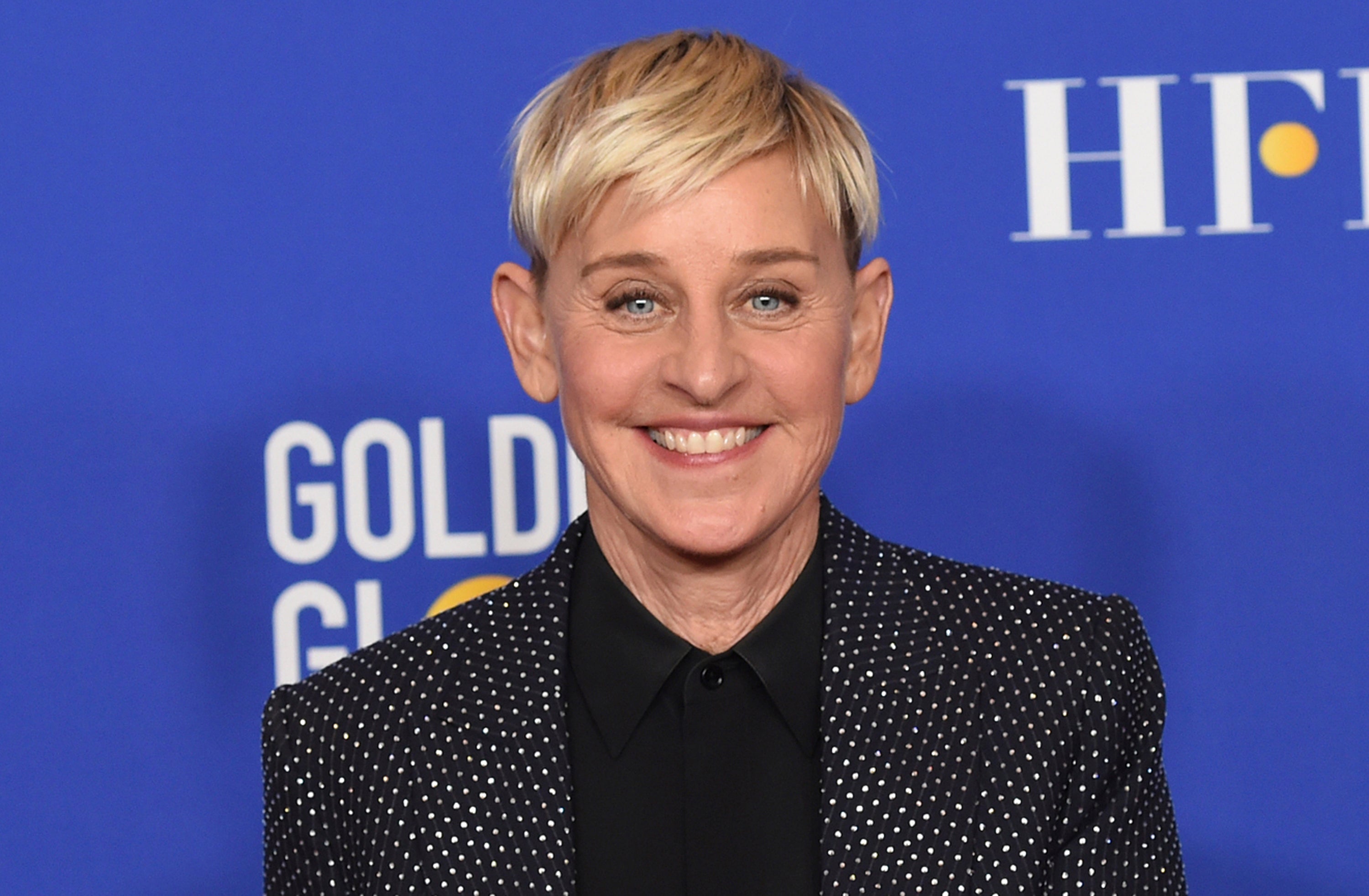 Ellen DeGeneres makes onair apology, vows a 'new chapter' The