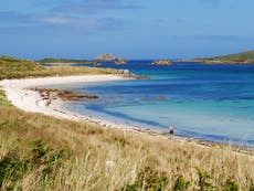 Police on tier 1 Isles of Scilly return travellers from tier 4