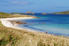 Police on tier 1 Isles of Scilly return travellers from tier 4